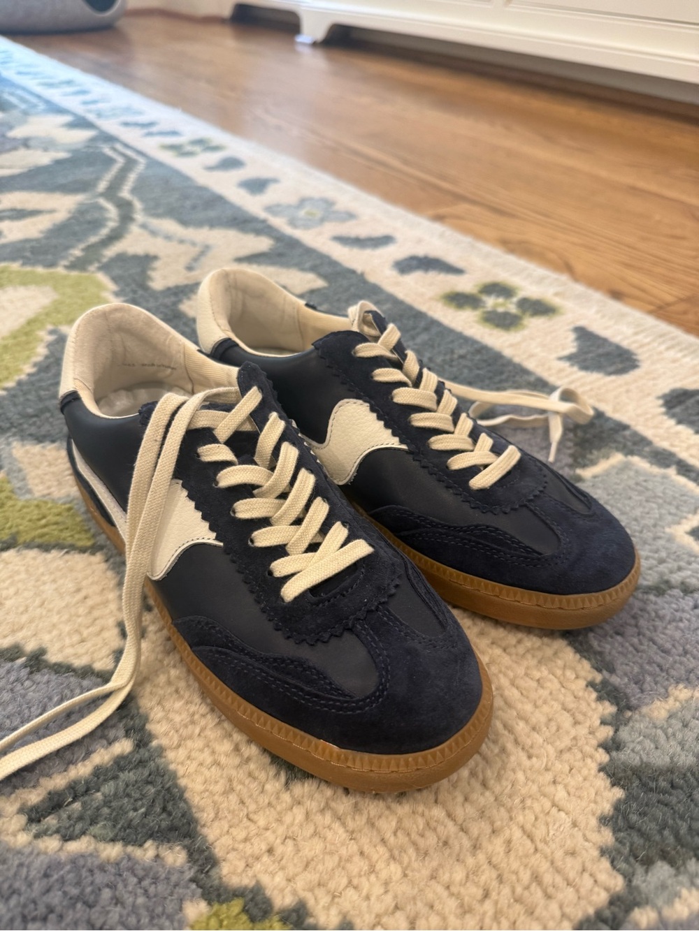 Women’s Dolce Vita Notice Sneakers Navy